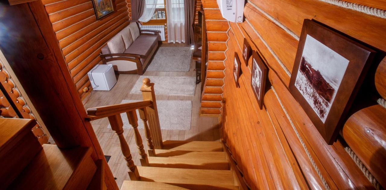 Отель Toursit Complex Polyana Kvasova Экстерьер фото