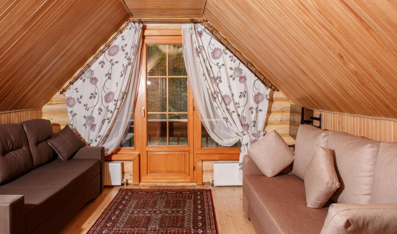 Отель Toursit Complex Polyana Kvasova Экстерьер фото